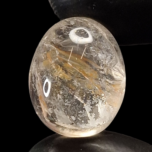 حجر كوارتز خام تحفة للاقتناء او الاهداء