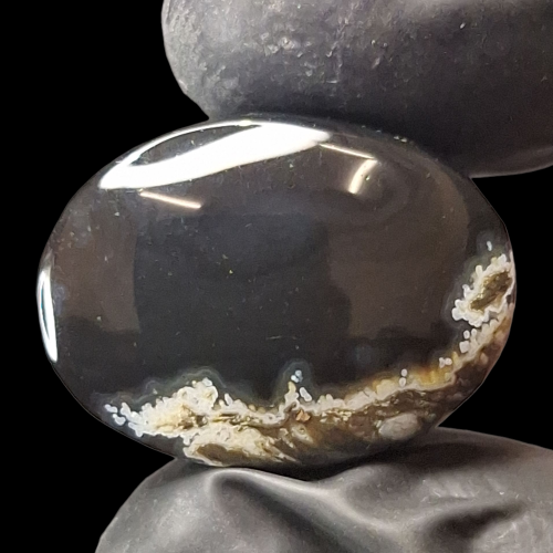 حجر عقيق تمري خرائطي طبيعي