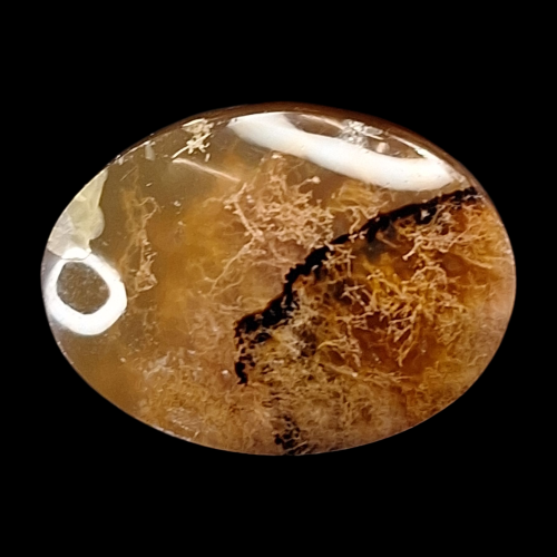 حجر عقيق طبيعي بتشكيل رائع