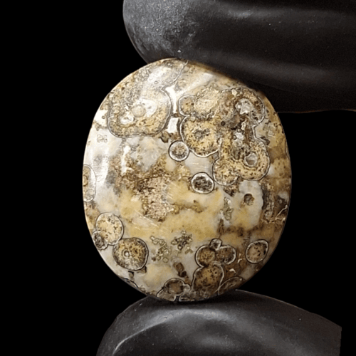 حجر عقيق داؤدي متعدد الألوان طبيعي