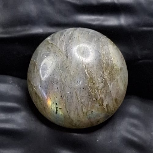 حجر الطاؤوس بتوهج جميل مفحوص طبيعي بشهادة مختبر