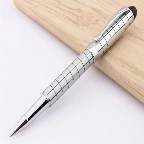 قلم جميل بتصميم مخطط فضي وأسود