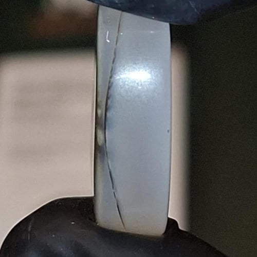 حجر عقيق شجري طبيعي مفحوص و موثق بشهادة مختبر