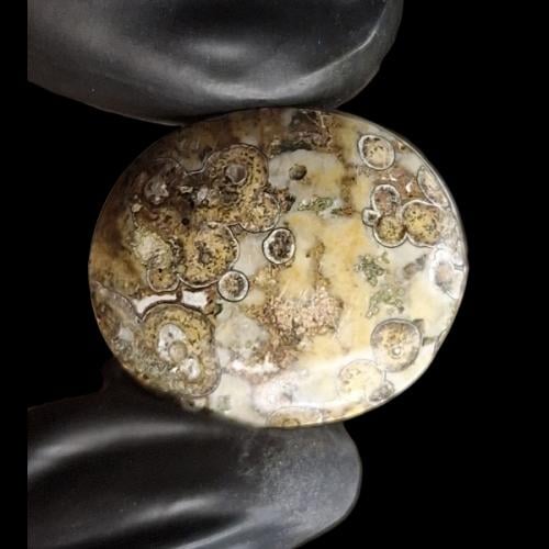 حجر عقيق داؤدي متعدد الألوان طبيعي