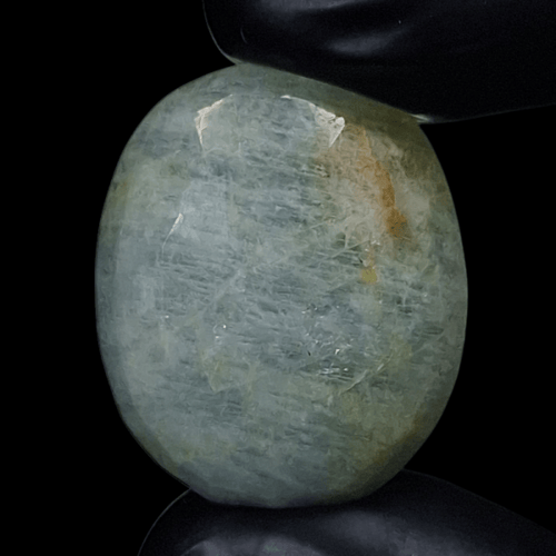 حجر بريل طبيعي مفحوص و موثق بشهادة مختبر