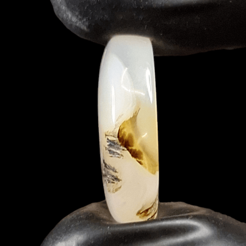 حجر عقيق شجري طبيعي