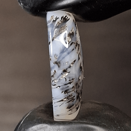 حجر عقيق شجري طبيعي