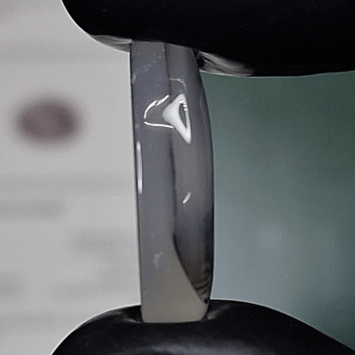 حجر عقيق شجري طبيعي مفحوص و موثق بشهادة مختبر