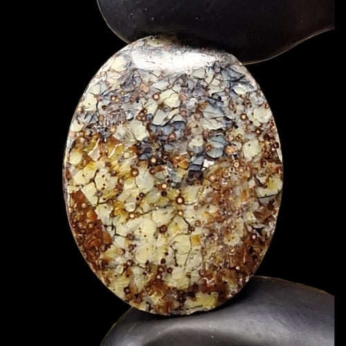 حجر عقيق متعدد الألوان طبيعي