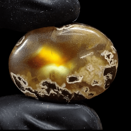 حجر عقيق خرائطي بني طبيعي