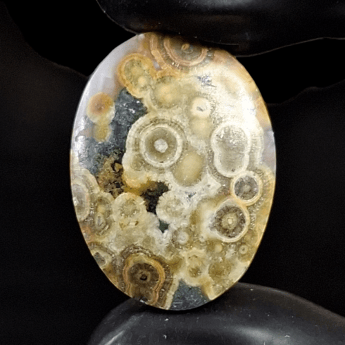 حجر عقيق داؤدي طبيعي