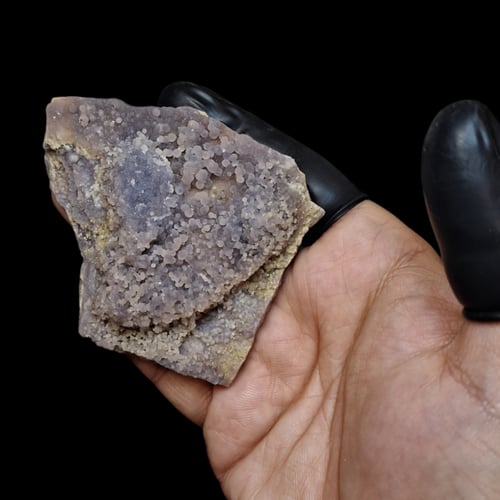 حجر عقيق عنب خام طبيعي