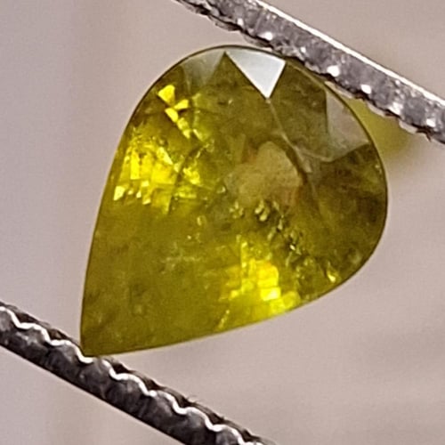 حجر سيفين طبيعي مفحوص و موثق بشهادة مختبر