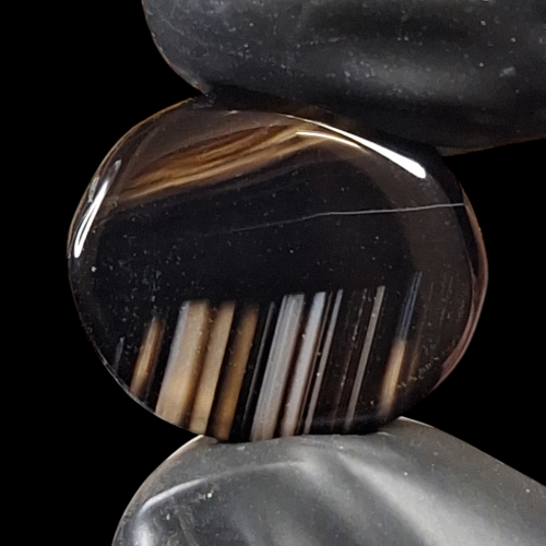 حجر عقيق طبيعي متعدد اللون