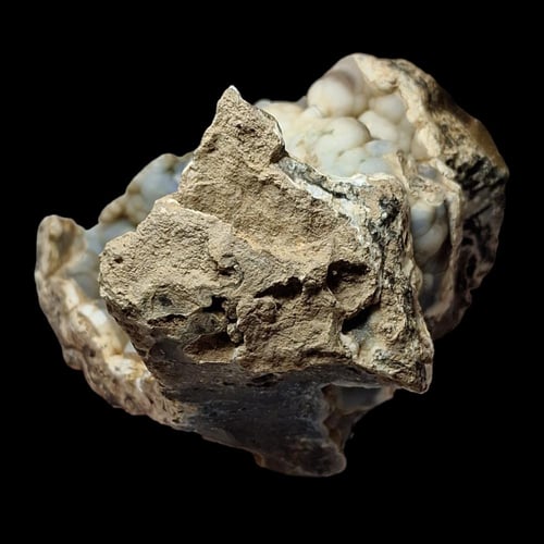 حجر عقيق العنب خام طبيعي مع الحاضن تحفة للإقتناء أ...