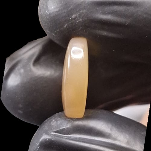 حجرين عقيق مشمشي طبيعي (حجم صغير)