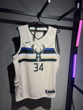 جيرسي Milwaukee Bucks