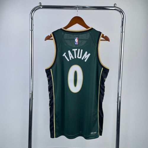 طقم Boston Celtics