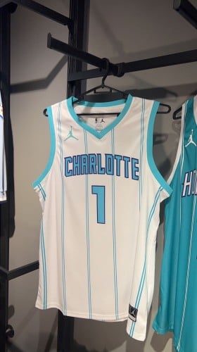 جيرسي Charlotte Hornets