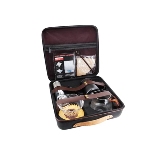 حقيبة V60 المتكاملة 10 قطع – أناقة، دقة، فخامة في...