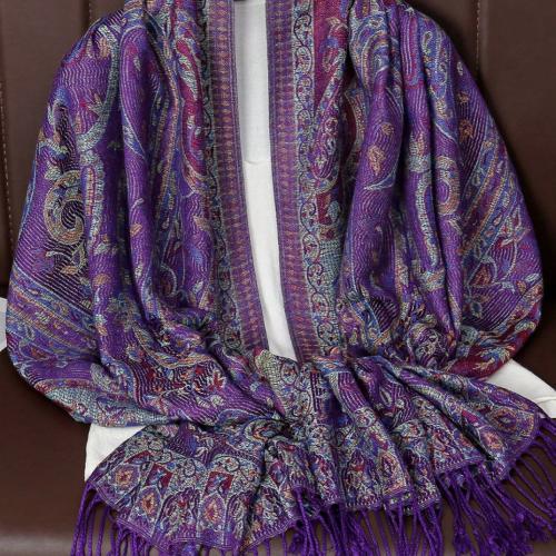 سكارف كشميري