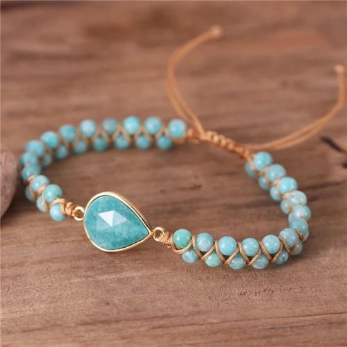 حجر الامازونيت