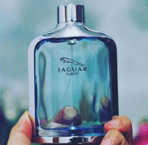عطر كلاسيك للرجال 100مل