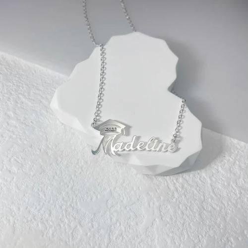 سلسال مطلي بالذهب حسب الاسم