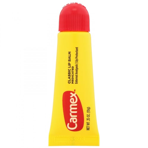 مرطب شفايف carmex