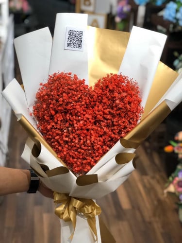 باقة قلب احمر