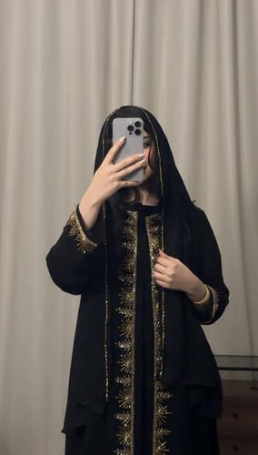 عبايه ( N85 ) شك ذهبي