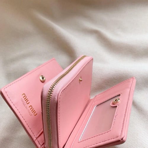 MiuMiu wallet