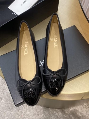 Chanel flat
