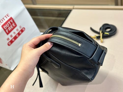 Tory Burch perry bag