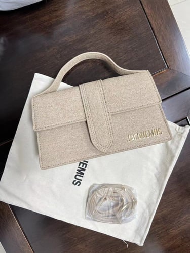 جاكيميوس قماشية