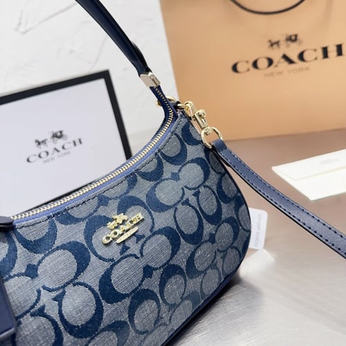 Coach shoulder bag