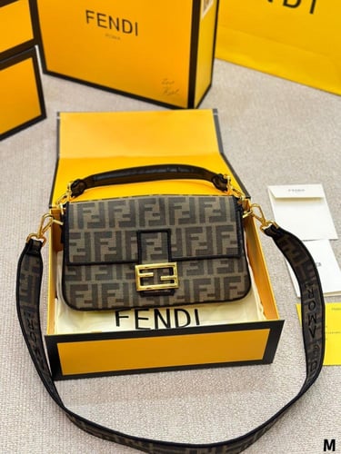 Fendi Baguette