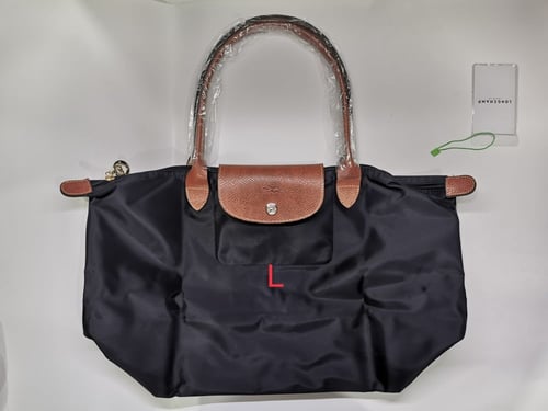 Longchamp لونق شامب