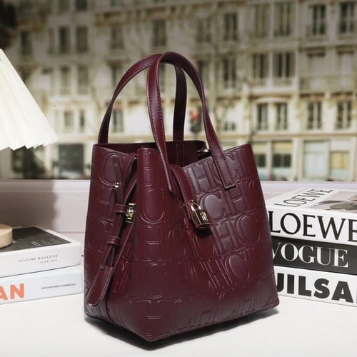 كارولينا هيريرا عودي ميني - CH