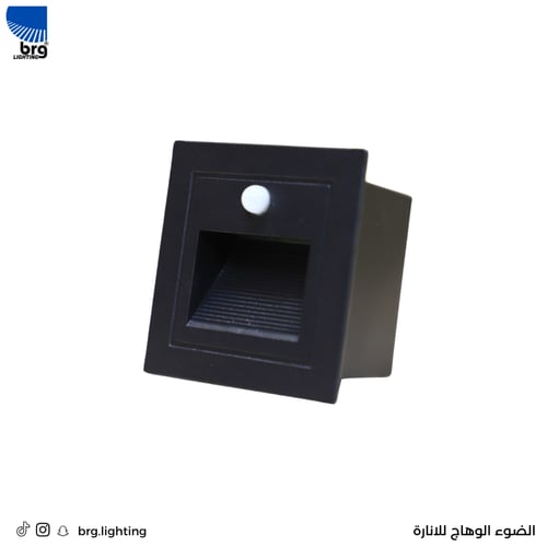 إنارة درج مربع