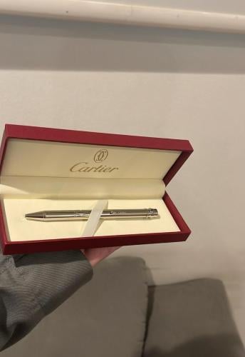 قلم كارتير فضي