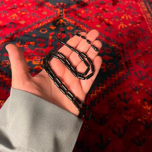 سبحه صنوبري تمليكة أسمر