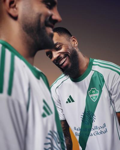 القميص الاحتياطي لنادي الأهلي السعودي لموسم 2025-2...