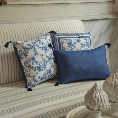 Rosario decorative pillow set