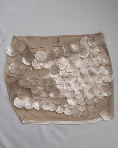 Pearl Tide Skirt - تنورة الأمواج اللؤلؤية