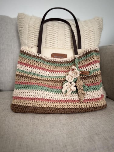 Palm Trail tote bag - حقيبة درب النخيل