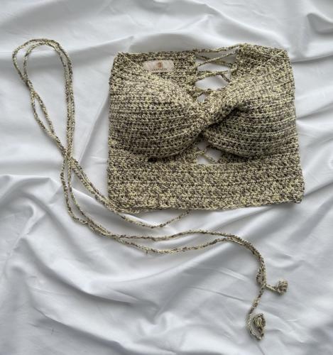 Golden twist crochet top - توب كروشيه بلمسة ذهبية...