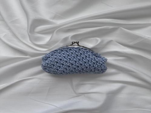 Sky Snap Clutch - كلاتش بلمسة سماوية