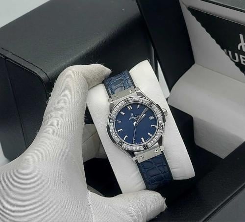 ساعة Hublotهبلت نسائي مقاس 29 فاخرة مع الملحقات