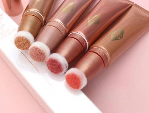 هايلايتر ريل بيوتي Real Beauty – بديل شارلوت | لمعة ناعمة طبيعية
